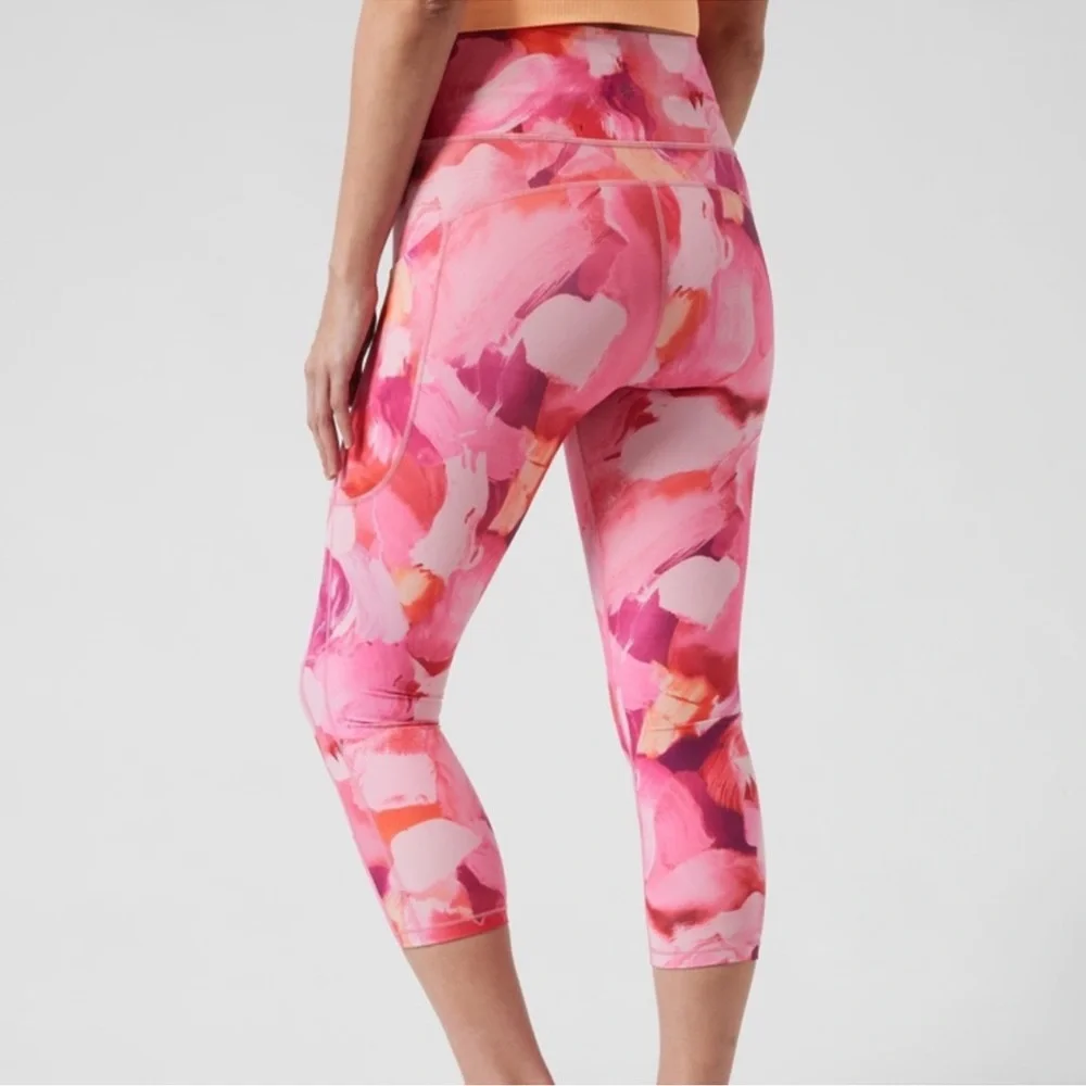 Athleta Pants Womens Large Pink Coral Ultimate Stash II Cropped Leggings Active